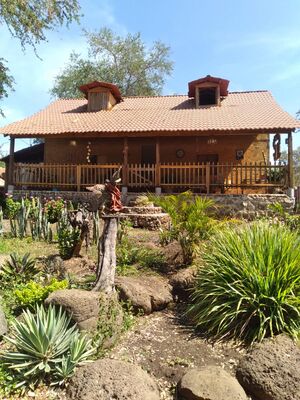 Скит Святого Михаила Архангела в Лос-Рейес (Мичоакан).jpg