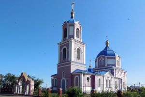 Свято-Троицкий храм (Кармалы).jpg