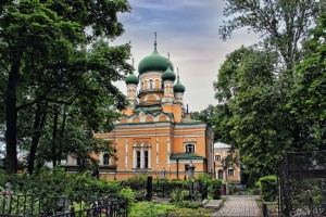 Церковь Иова Многострадального на Волковском кладбище.jpg