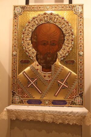 В крипте базилики святителя Николая (12).JPG