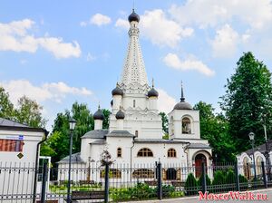 Покровский храм Медведково9.jpg