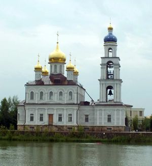 Сергиевский храм Воронино.jpg