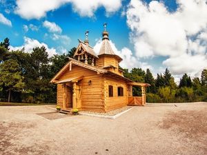 Храм святых Жен-мироносиц (Гамбург).jpg