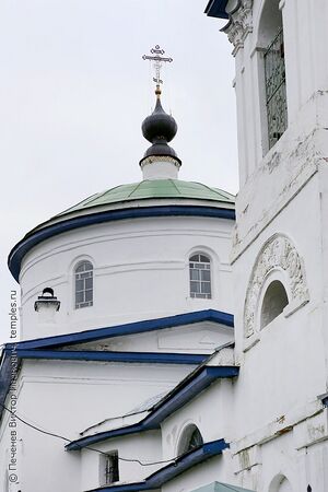 Спасский храм Лютово 1.jpg