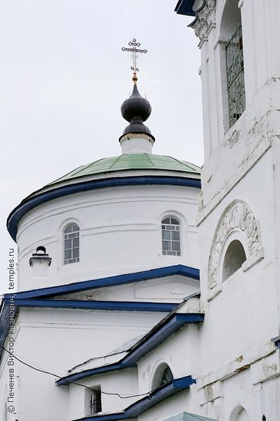 Файл:Спасский храм Лютово 1.jpg