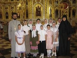 Воспитанницы Свято-Варсонофиевского монастыря