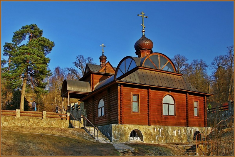 Файл:Купель Сторожевского монастыря.jpg