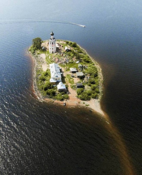 Файл:Спасо-Каменный мужской монастырь 4.jpg