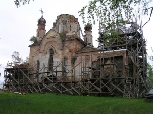 Церковь бессребреников Космы и Дамиана (Гвоздно)