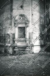 Вид разрушенного внутреннего убранства Троицко-Измайловского собора. 28.05.1987 Фото Овчинников К.В.