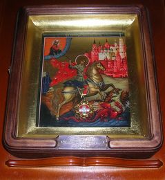 Икона святого великомученика Георгия Победоносца с частицей мощей