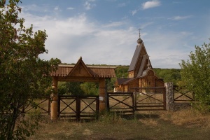 Самарская область (монастыри), Заволжский монастырь в честь Честного и Животворящего Креста Господня
