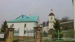 Главный вход на территорию монастыря