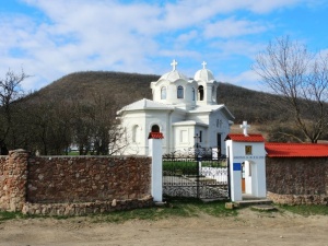 Мужской монастырь святого апостола Луки (с. Лаки)