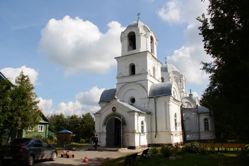 Файл:Церковь Преображения Господня (Броннница).jpg
