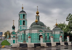 Храм Троицы Живоначальной в Карачарове (Москва), Храм в Карачарове9