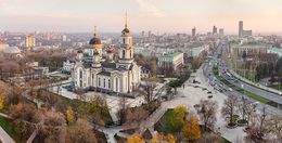 Вид на Спасо-Преображенский кафедральный собор г. Донецк