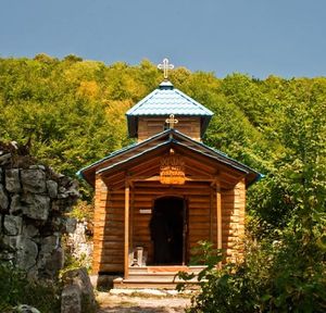Храм Василиска Команского (Команы), Храм Команы3