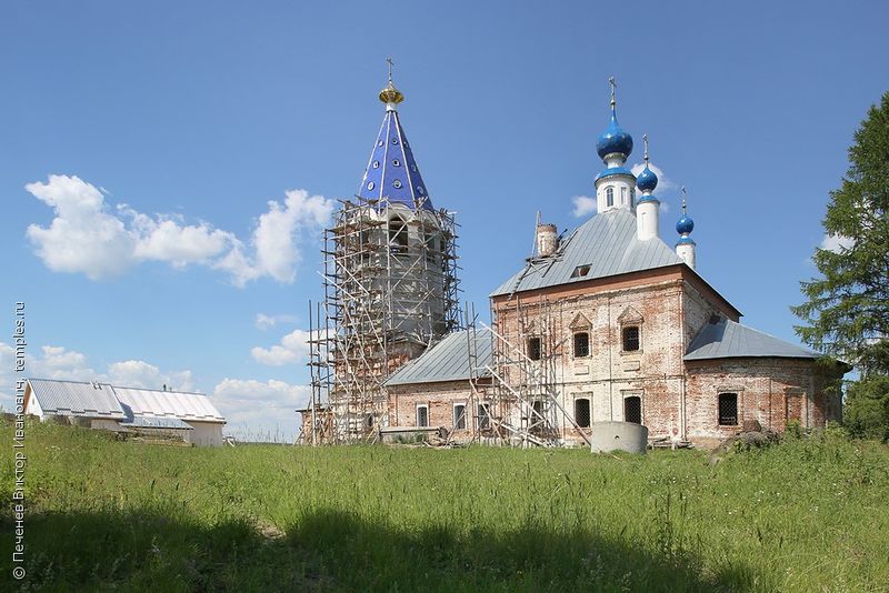 Файл:Казанский храм Караш 6.jpg