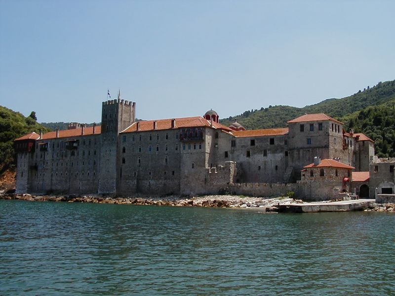 Файл:Монастырь Эсфигмен.jpg