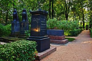 Тихвинское кладбище (Некрополь мастеров искусств)