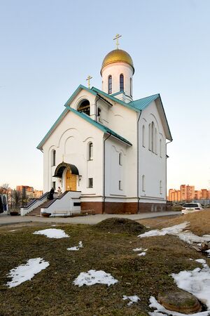 Храм преподобного Серафима Вырицкого в Купчино (Санкт-Петербург).jpg