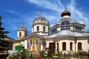 Крым, Свято-Троицкий женский монастырь, где находятся мощи святителя Луки (Войно-Ясенецкого)