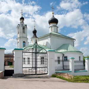 Покровский храм Волоколамск7.jpg