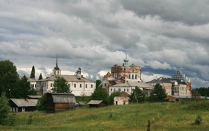 Артемиев-Веркольский мужской монастырь.jpg