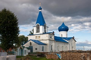 Церковь Михаила Архангела (Кобылье Городище).jpg