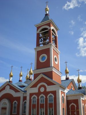 Колокольня Скорбященского Кировского.jpg