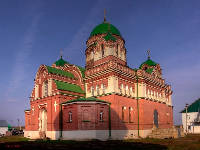 Файл:Владимирский храм Троекуровского.jpg