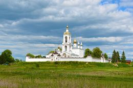 Мужской монастырь Животворящего Креста (Погост-Крест)