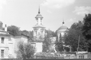 Храм Троицы Живоначальной на Пятницком кладбище (Москва), Храм на Пятницком кладбище2
