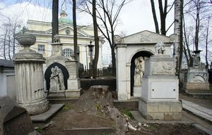 Лазаревское кладбище Александро-Невской лавры