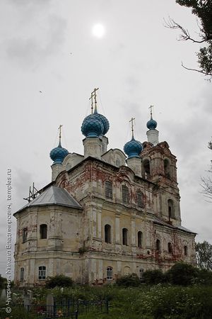 Покровский храм Покровское.jpg