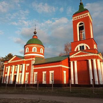 Богородицерождественский храм (Махра))