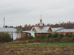 Часовня иконы Божией матери "Живоносный источник" с купальнями