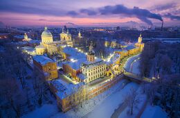 Александро-Невская лавра зимой