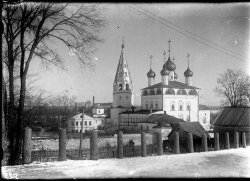 Вид монастыря с Советской улицы, 1930 год