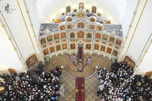 Храм Троицы Живоначальной в Орехово-Борисово (Москва)11.jpg