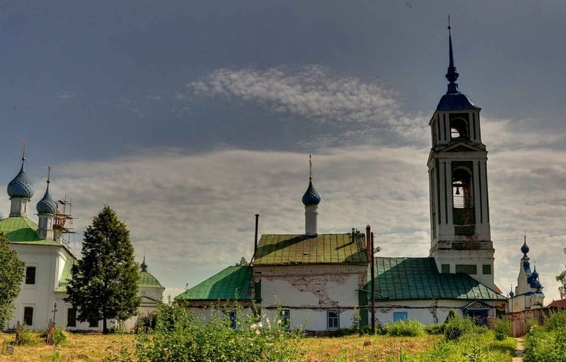 Файл:Спасский храм Васильевское 2.jpg