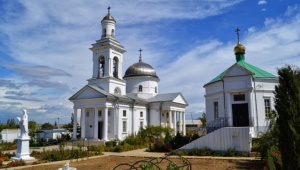 Крым (храмы), Храм Насыпное