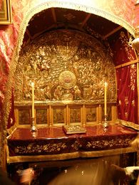 Православный престол над местом Рождества в пещере