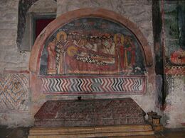 Надгробие архиепископа Саввы II и фреска «Успение св. Саввы»