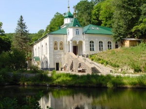 Мужской монастырь Рождества Пресвятой Богородицы в урочище «Церковщина»