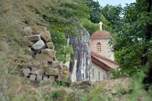 Винницкая область, Лядовский Усекновенский скальный мужской монастырь