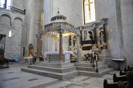В верхнем храме базилики святителя Николая