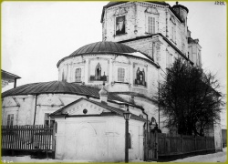 Воскресенская церковь на Бережке (снимок конца XIX начала XX века)