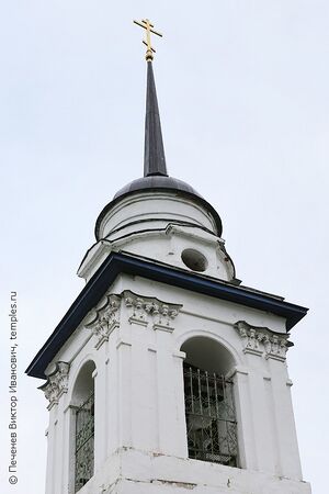 Спасский храм Лютово 4.jpg